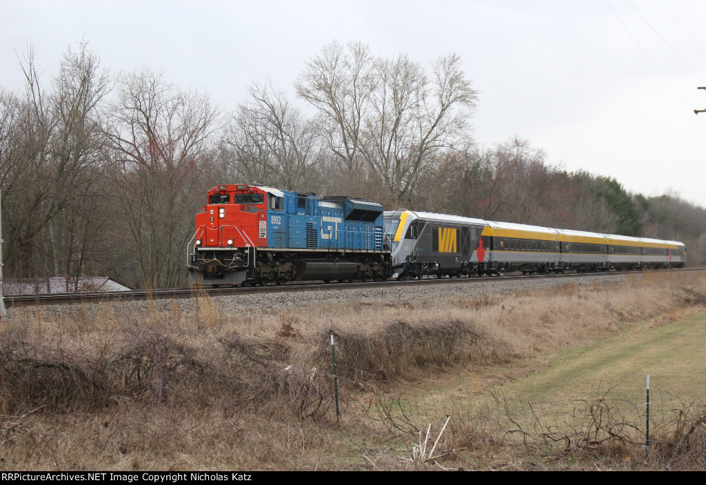 CN 8952
